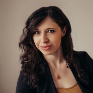 Meet your Posher, Beverley